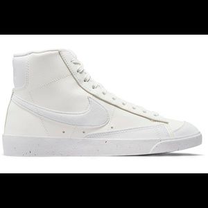 NWT Nike Blazers 7.5 White